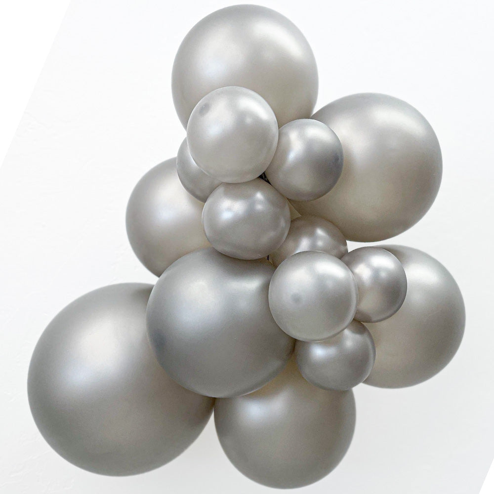 TUFTEX 24 inch TUFTEX METALLIC SILVER Latex Balloons 24032-M